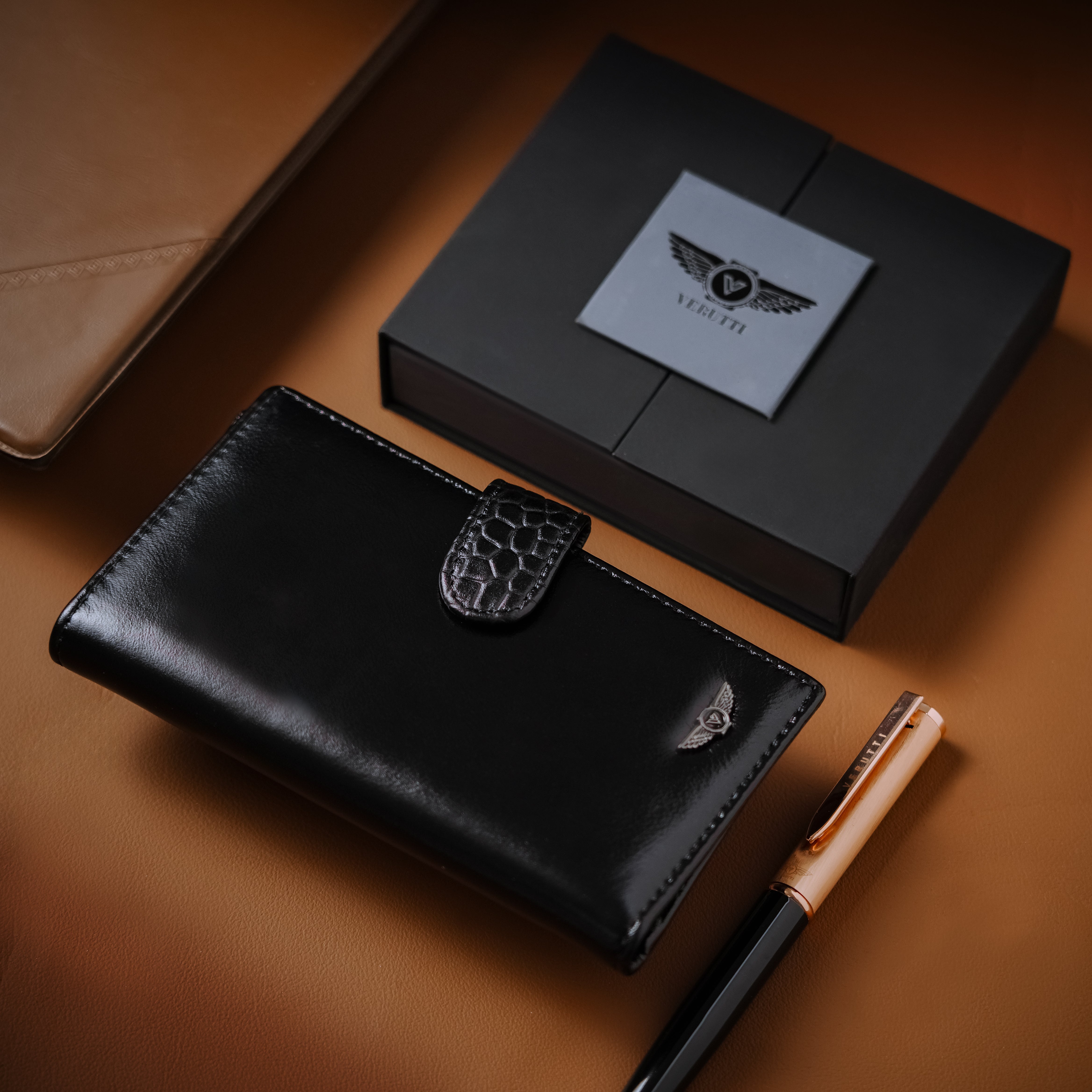 Men's Leather Wallet   Black Cowhide   Verutti VRW-5010-1
